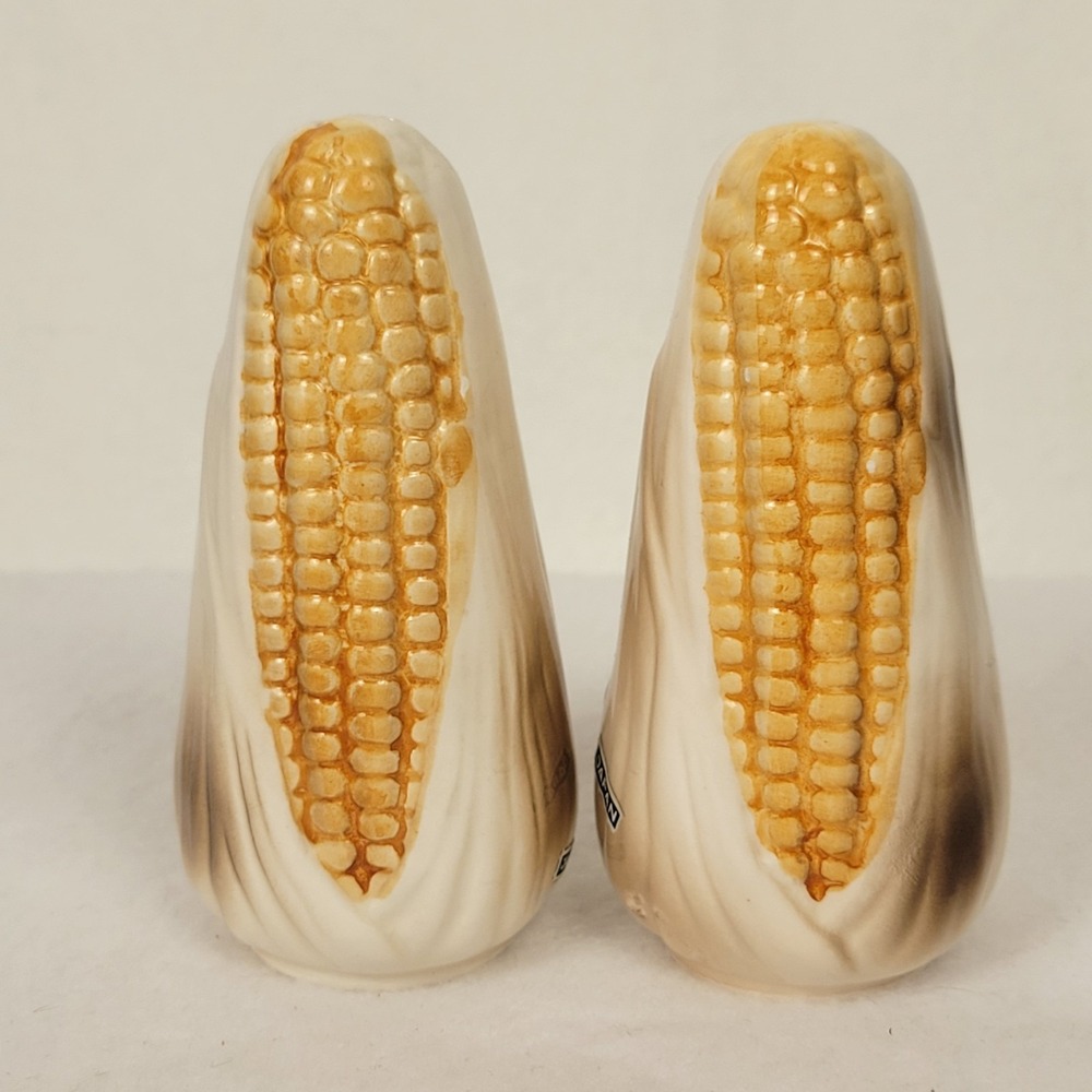 Vintage Corn Salt and Pepper Shakers Ceramic Glazed Husk Design Made in Japan